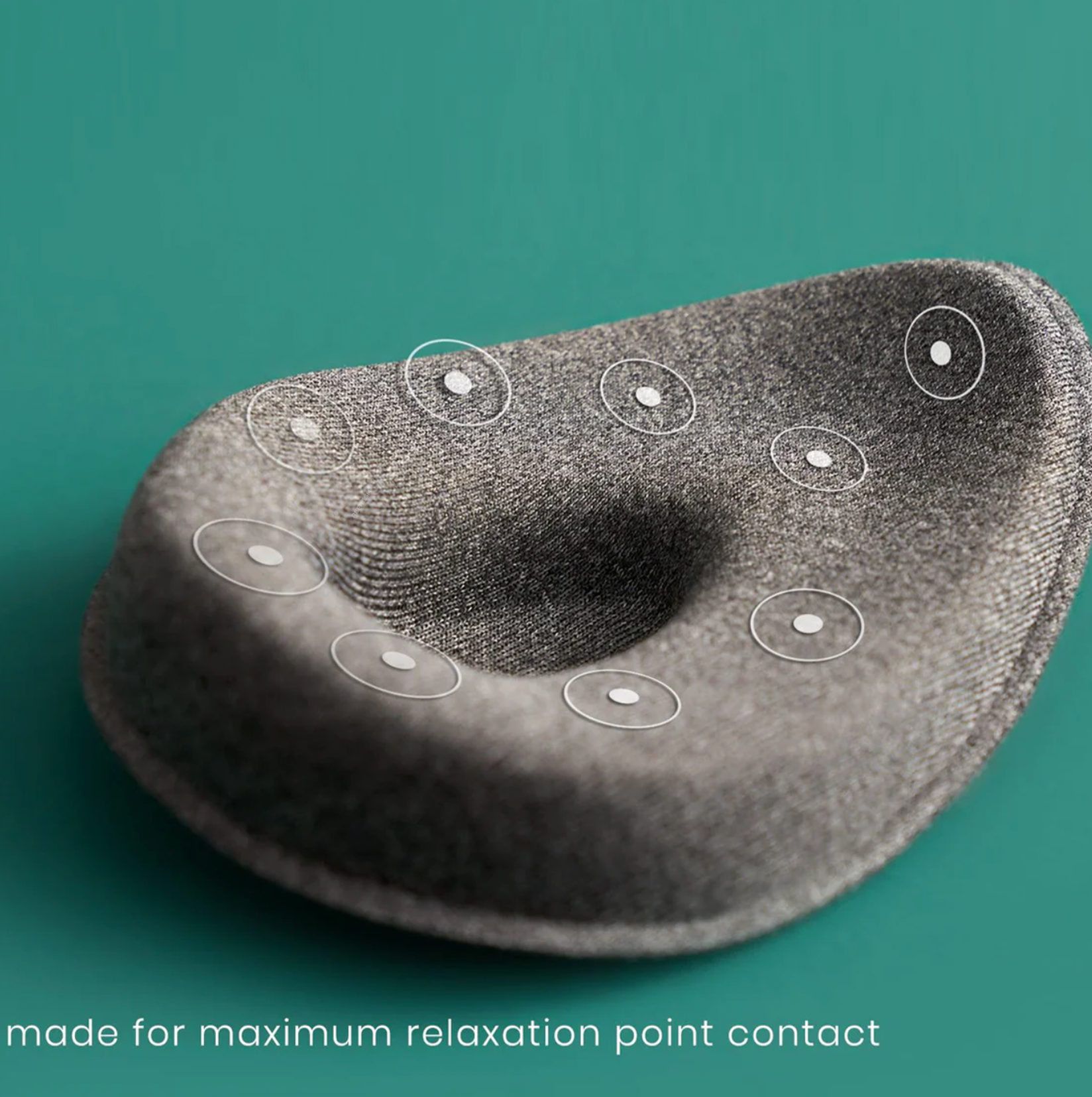 Sleeping mask with bluetooth tracking