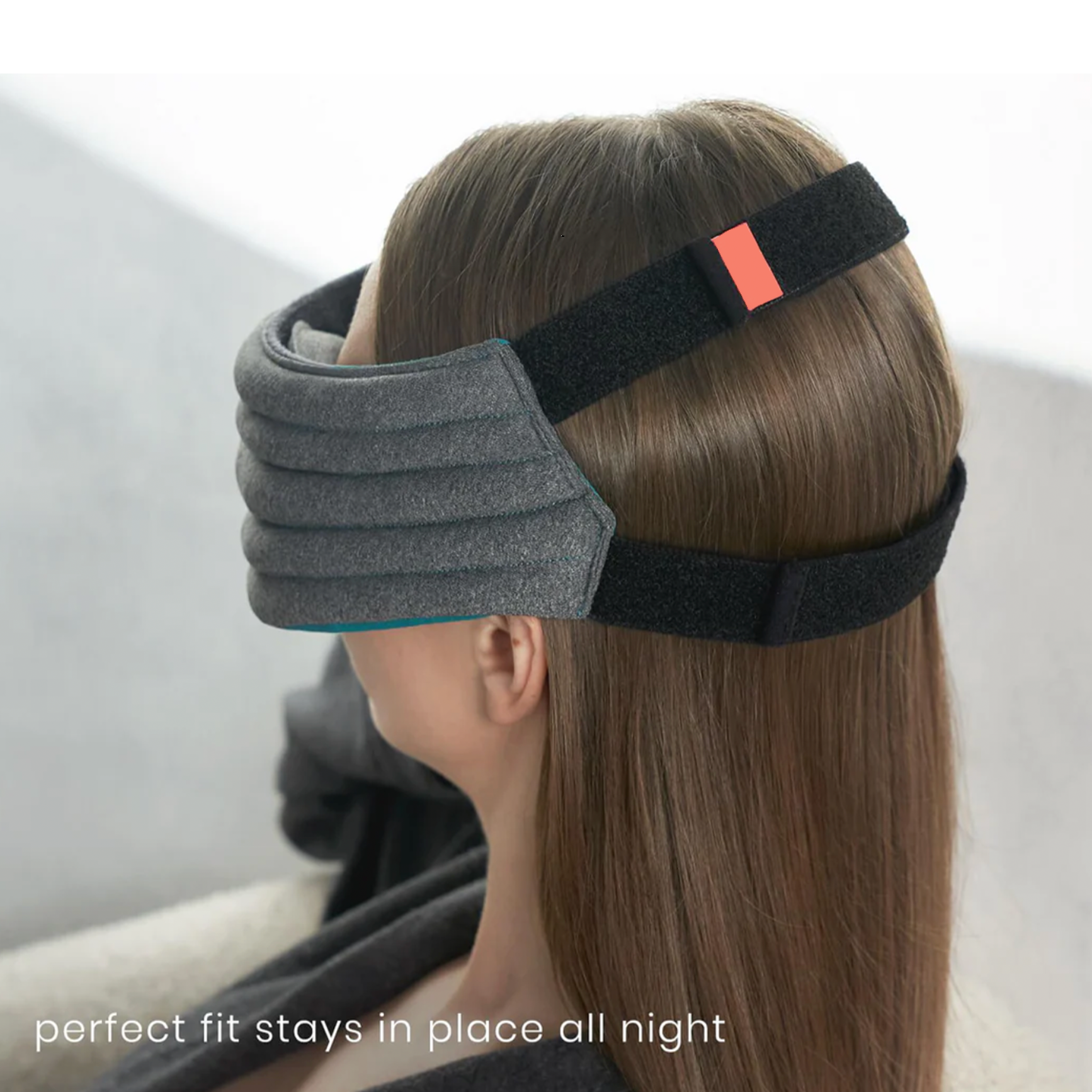 Sleeping mask with bluetooth tracking